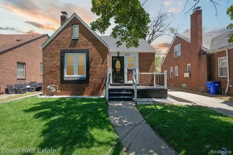 16534 Gilchrist St, Detroit, MI 48235