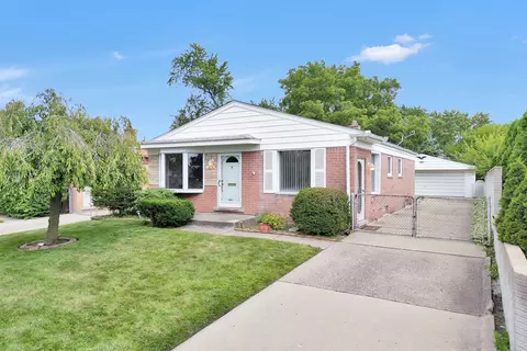 5656 Nightingale St, Dearborn Heights, MI 48127