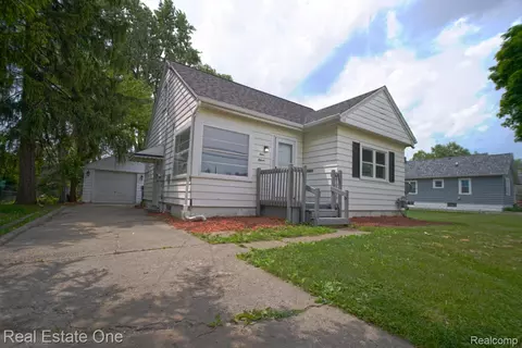 415 Dunlap St, Lansing, MI 48910