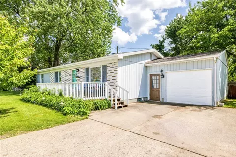 2406 Elmwood St, Port Huron, MI 48060