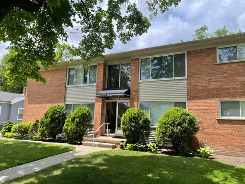 1 E Lincoln Ave #2, Royal Oak, MI 48067