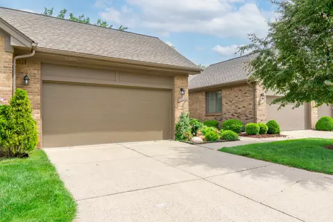16219 Pine Ridge Dr N 29 5 Dr N #29, Fraser, MI 48026