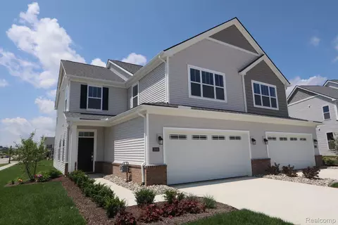 2002 Mill Ln, Saline, MI 48176 photo 1