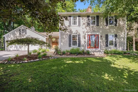 4561 Danbi Dr, Metamora, MI 48455
