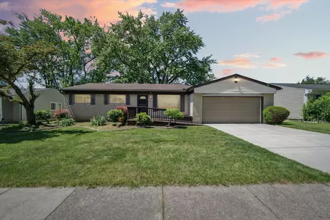 22145 Purdue Ave, Farmington Hills, MI 48336