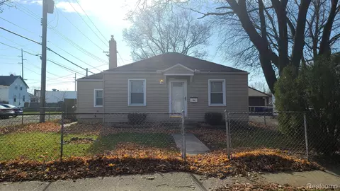 13512 Sarsfield Ave, Warren, MI 48089
