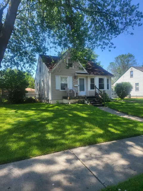 17165 Centralia, Redford, MI 48240