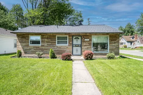 2157 Almont St, Ferndale, MI 48220