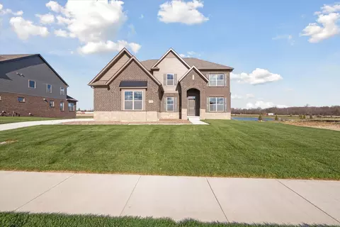11963 Romeo Ln, Washington, MI 48094