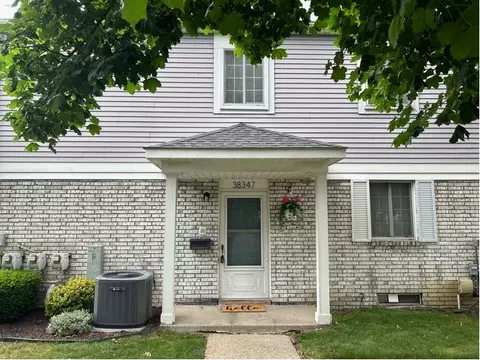 38347 Carolon Blvd, Westland, MI 48185