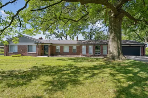 24450 Schoolcraft, Redford, MI 48239