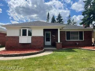 21073 Virginia Ave, Eastpointe, MI 48021