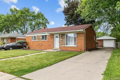 26739 Hill Ave, Warren, MI 48091