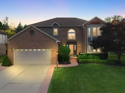 1144 Bembridge Dr, Rochester Hills, MI 48307