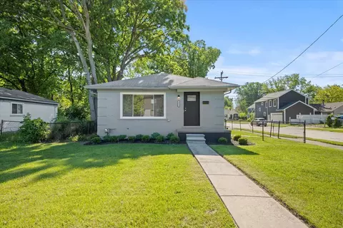 4014 Greenfield Rd, Berkley, MI 48072