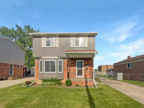 48 Nahma Ave, Clawson, MI 48017