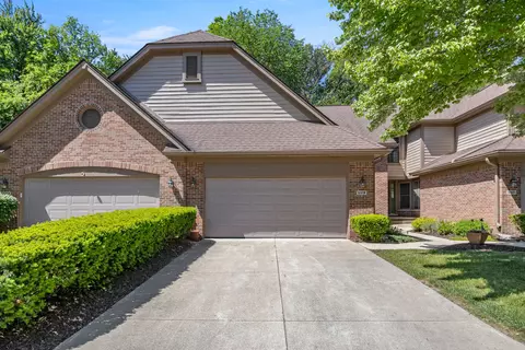 5319 Royal Vale Ln 6 2 Ln #6, Dearborn, MI 48126