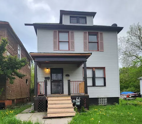 369 Cortland St, Highland Park, MI 48203