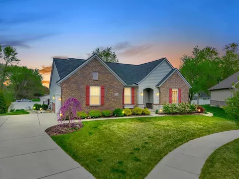 13545 Cobblestone Creek Dr, Van Buren, MI 48111