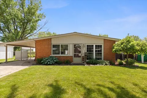 1688 Dulong Ave, Madison Heights, MI 48071
