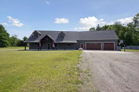 15296 Whitbeck Ave NE, Spencer, MI 49319