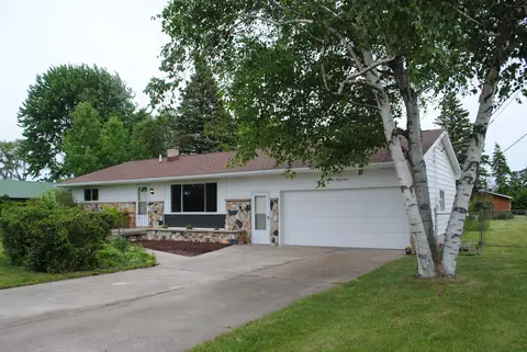 1334 N Knight Rd, Hampton, MI 48732