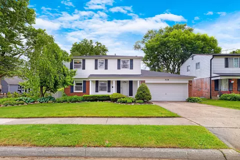 528 N Marias Ave, Clawson, MI 48017