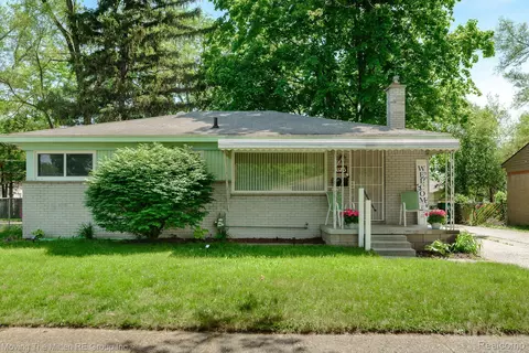 875 Desoto Ave, Ypsilanti, MI 48198