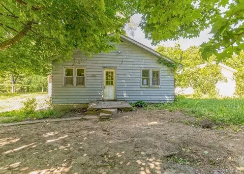 13137 W Armour Ln, Battle Creek, MI 49014
