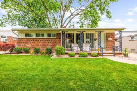 19056 Brody Ave, Allen Park, MI 48101