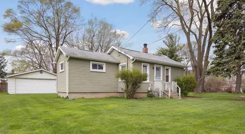 4127 Douglas Ave, Flint, MI 48506