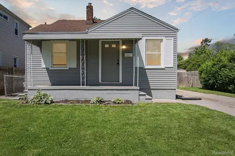 14252 Poplar St, Southgate, MI 48195