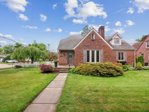 250 S Martha St, Dearborn, MI 48124