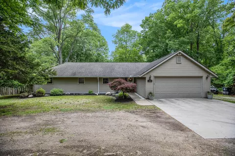 7240 N Newburgh Rd, Westland, MI 48185