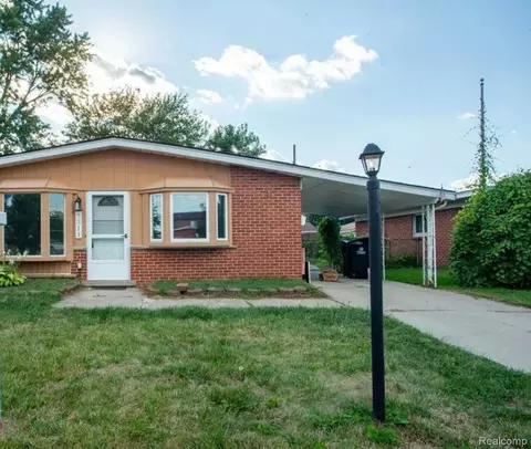 7311 Affeldt St, Westland, MI 48185