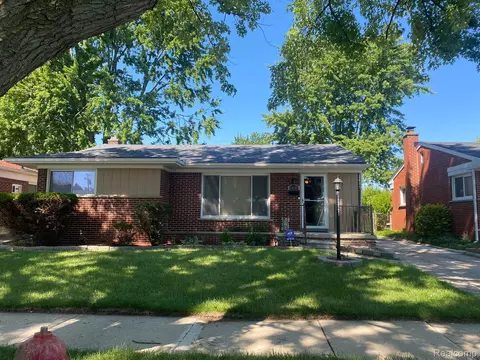 13121 Nathaline, Redford, MI 48239