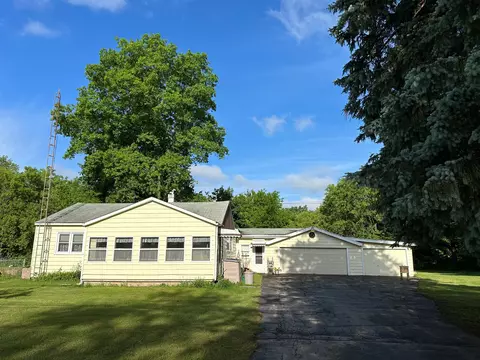 4201 Cheryl Dr, Flint, MI 48506