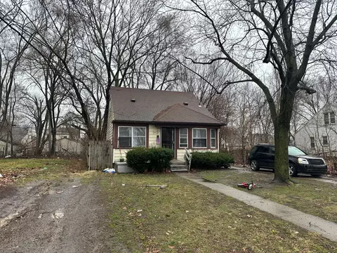 7434 Clayburn St, Detroit, MI 48228