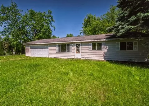 1881 Waterview Way, Crystal, MI 48818