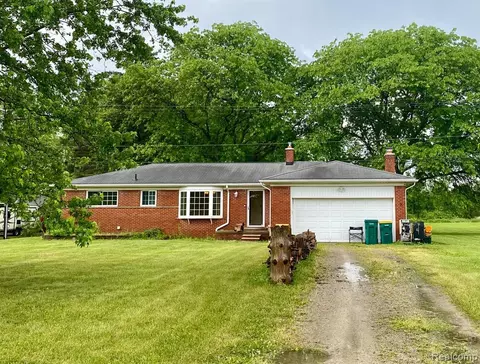 44509 Ecorse Rd, Belleville, MI 48111