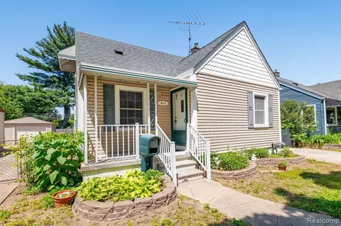 411 Marlin Ave, Royal Oak, MI 48067