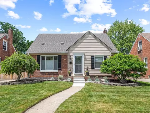 812 Cherry Ave, Royal Oak, MI 48073
