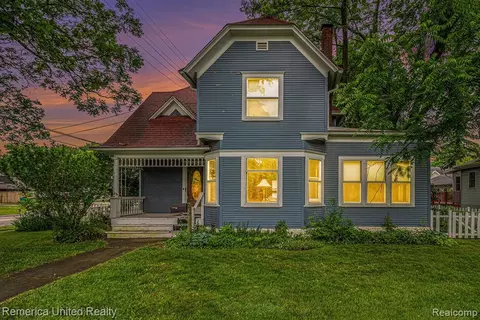 232 S 2nd St, Brighton, MI 48116 photo 1