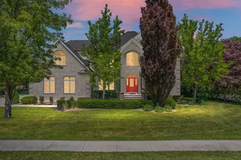 3366 Shorewood Ave, Fort Gratiot, MI 48059