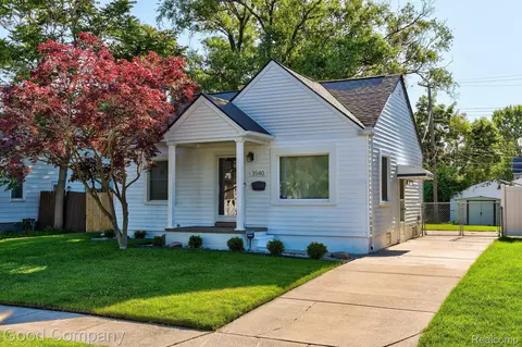 3540 Prairie Ave, Berkley, MI 48072