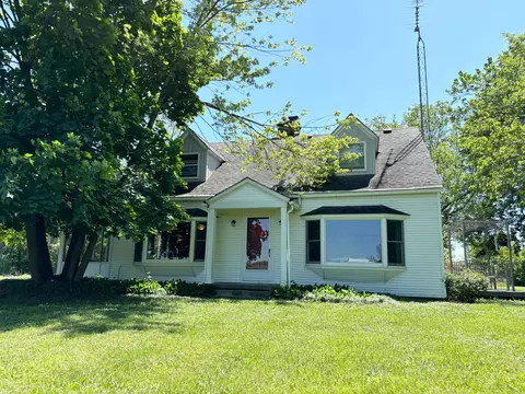 7953 S Custer Rd, Raisinville, MI 48161