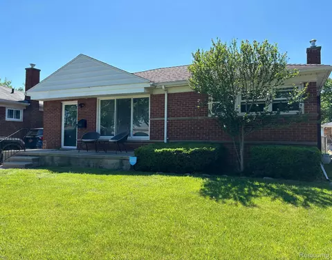 28417 Brush St, Madison Heights, MI 48071