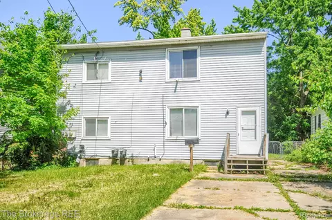 1414 N Lynch St, Flint, MI 48506