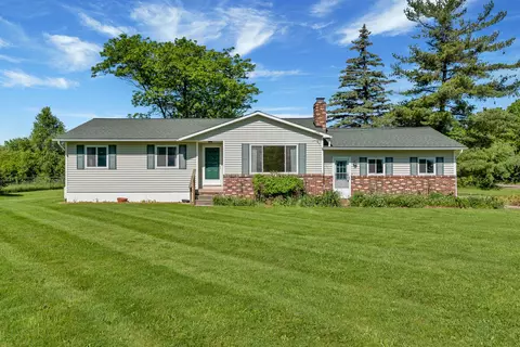 10014 Duffield Rd, Gaines, MI 48436