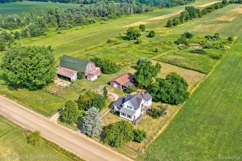 7381 Farrand Rd, Forest, MI 48746
